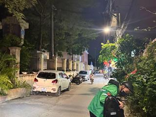 Bán nhà phố lê quang đạo cách ô tô 30m nhà đẹp ở luôn.