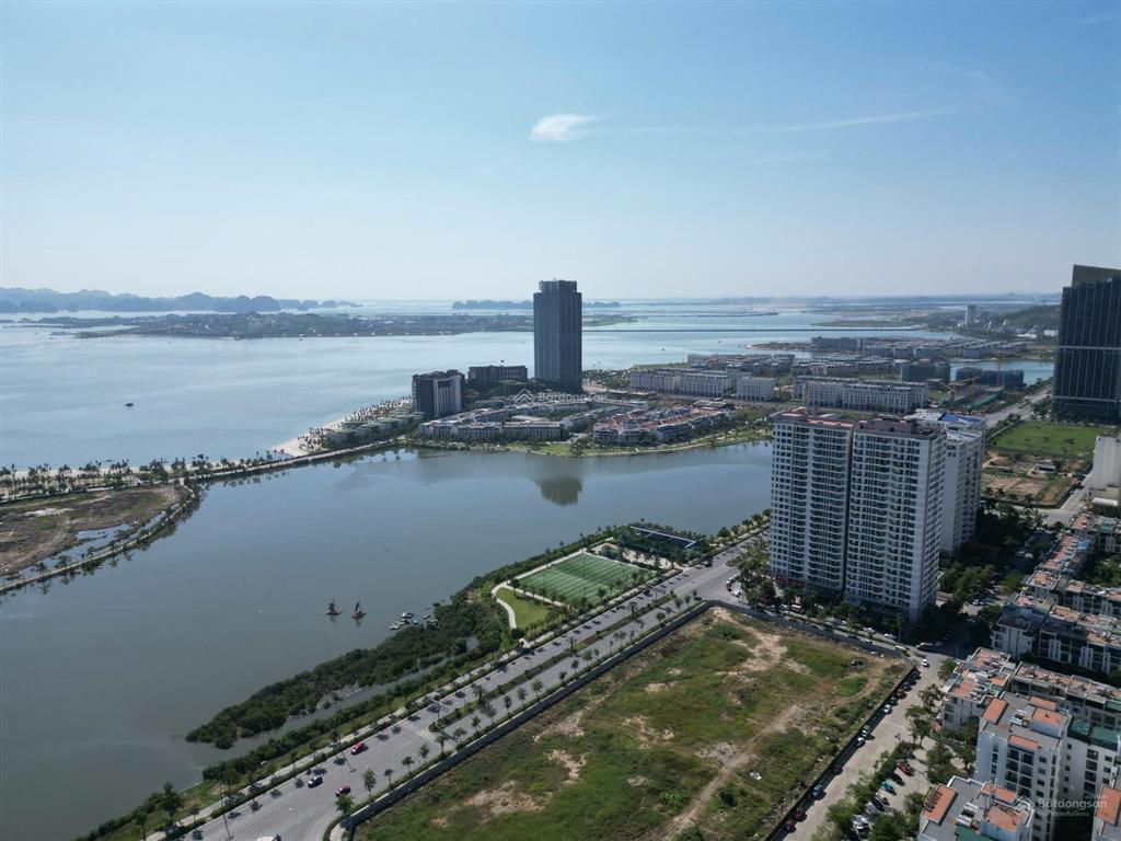 Chung cư imperia holiday  mặt biển  sổ lâu dài  cđt mik uy tín  giá chỉ từ 1.x tỷ  vay 70%