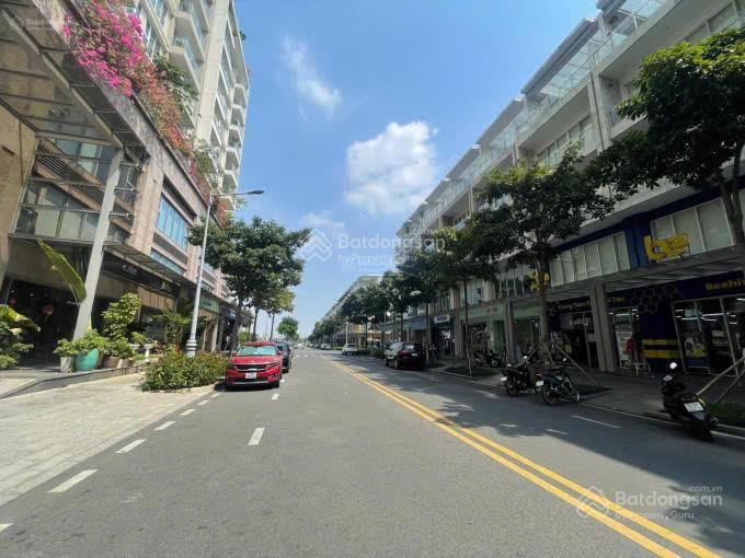 Bán nhà phố saritown sala đường b2 giá tốt đang sẵn hd cho thuê