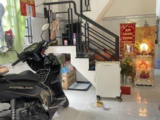 Căn góc 2 tầng  hẻm ba gác quay đầu sát mt huỳnh tấn phát  đang cho thuê ~ 78t.r/năm