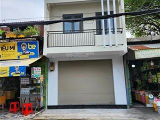 Mặt tiền kd tôn đản  nở hậu 5.5m  dòng tiền ổn định từ cho thuê 300t.r/năm  giá cực tốt