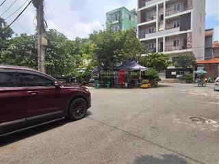 Hàng hot mặt tiền 2 tầng lý phục man  ngang 5.5m  đang cho thuê ~250t. r/năm  hiếm có khó tìm