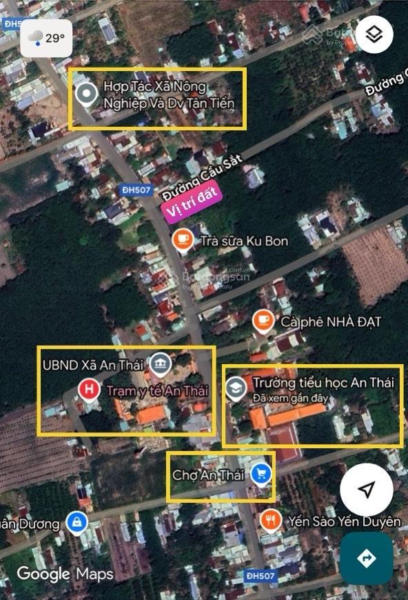 Chính chủ bán đất ngay chợ, diện tích 335m2 có thổ cư, bán 425tr, đông dân cư kinh doanh buôn bán