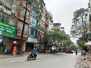 Bán nhà văn quán, phân lô vỉa hè, 3 ô tô tránh nhau, kinh doanh, 40m2 giá 12.5 tỷ