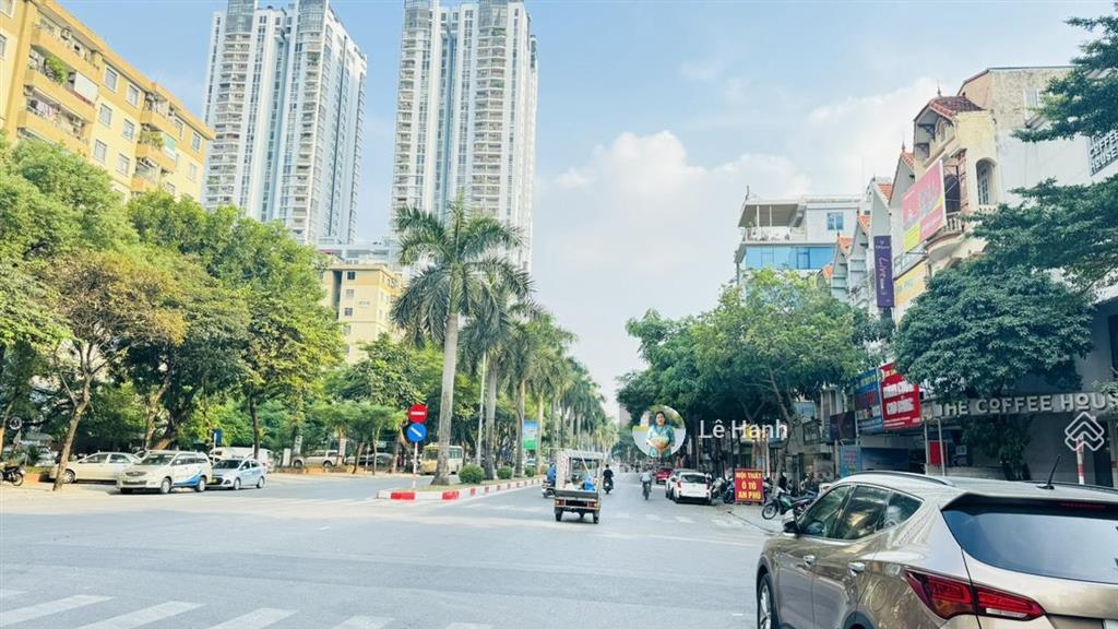 Bán nhà mặt phố nguyễn khuyến, văn quán, đường 24m vị trí kinh doanh bất chấp, 90m2, giá 29 tỷ