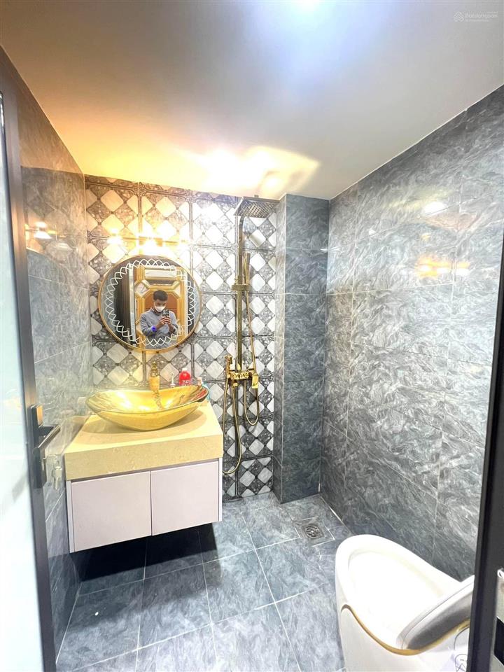 Bán nhà lk việt kiều châu âu, phân lô  ôtô  kinh doanh, 88m2 giá chỉ 23.5tỷ, chủ cần tiền bán gấp