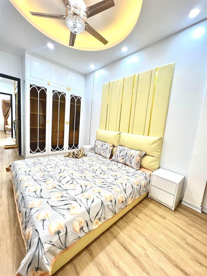 Bán nhà lk việt kiều châu âu, phân lô  ôtô  kinh doanh, 88m2 giá chỉ 23.5tỷ, chủ cần tiền bán gấp