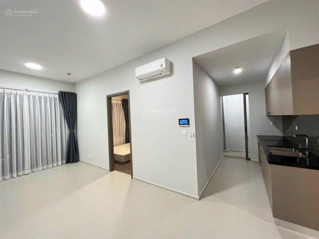 Cho thuê căn 60m2 (2pn + 2wc) giá 7,3 triệu/tháng bao gồm giường, tủ, máy lạnh, máy giặt, tủ lạnh