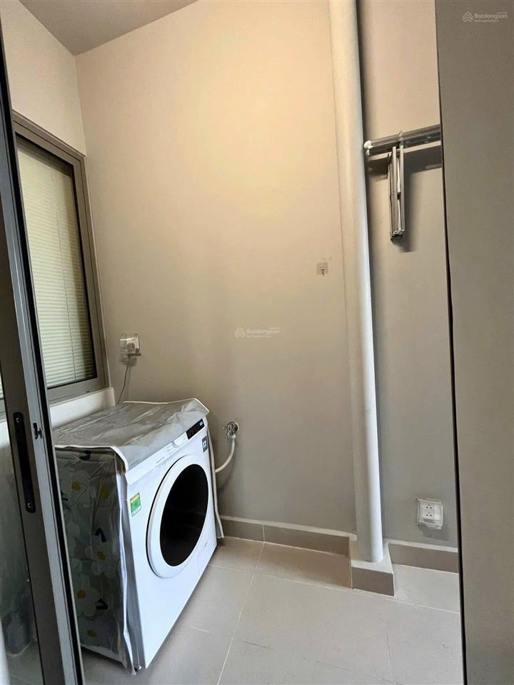 Cho thuê căn 60m2 (2pn + 2wc) giá 7,3 triệu/tháng bao gồm giường, tủ, máy lạnh, máy giặt, tủ lạnh