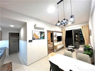 Cho thuê 9triệu/tháng full nội thất, tặng phí quản lí, view công viên 2 hecta, nhà mới ở ngay