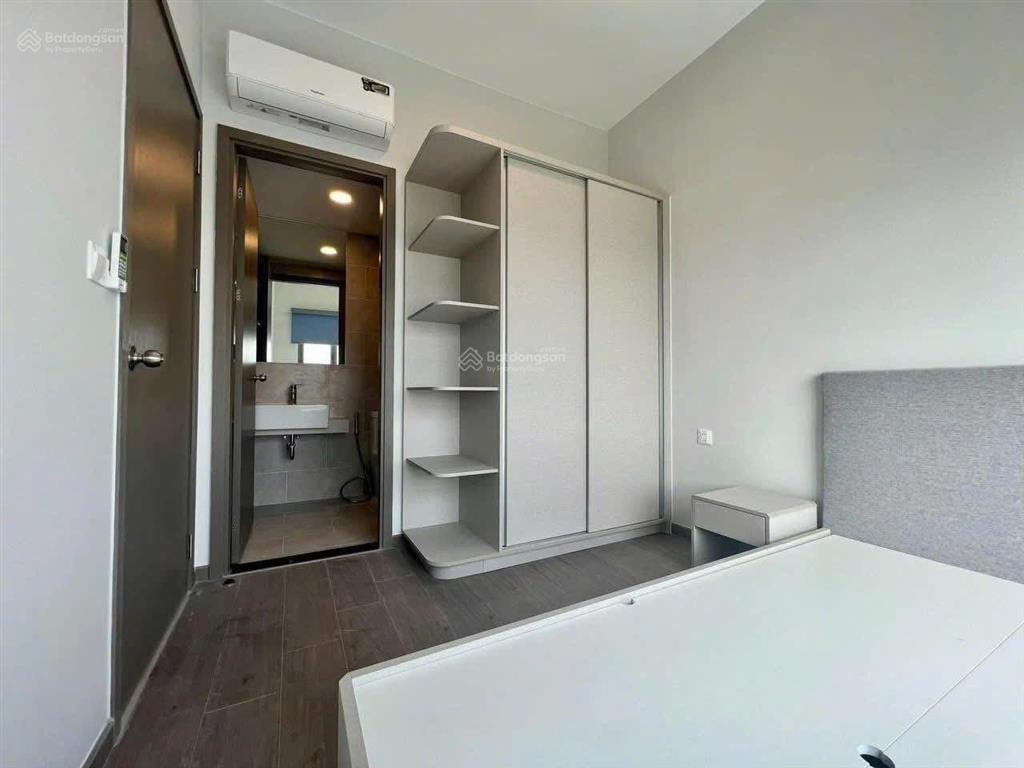 Cần bán căn 59m2 (2pn + 2wc) giá 2,68 tỷ  nhà có sổ hồng  view hồ bơi  có giường tủ, hỗ trợ 5,5%