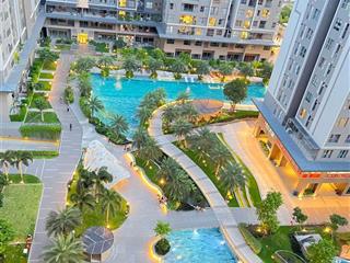 Cần bán căn hộ full nội thất có sổ hồng 3.3 tỷ 70m2 (2pn + 2wc) view hồ bơi, hỗ trợ vay ngân hàng