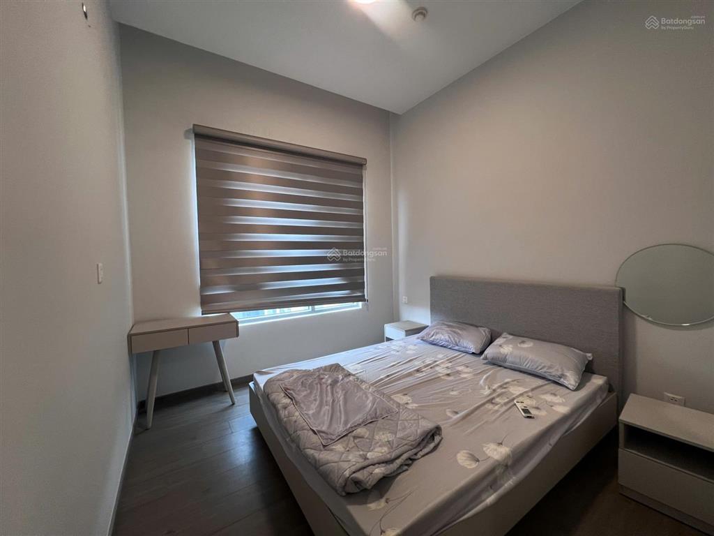 Cần bán căn 85m2 (3pn+ 2wc) full nội thất 3.9 tỷ , hỗ trợ vay  có sổ hồng  view hồ bơi