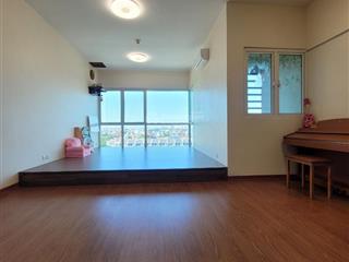 Bán căn hộ thạch bàn 100 m2 ngủ full nội thất nhập khẩu tầm trung view đẹp lô góc