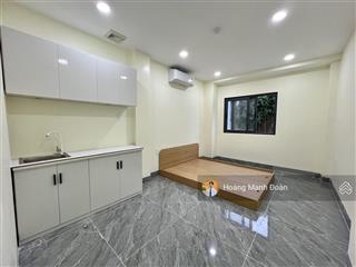 Cho thuê studio cửa sổ lớn 30m2  mới 100% ngay nguyễn gia trí, gần ngoại thương, gtvt, bình thạnh