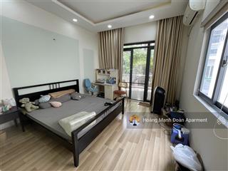 Cho thuê 2 phòng ngủ 90m2 ban công thoáng ngay ngã tư phú nhuận. an ninh tuyệt đối