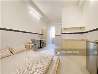 Studio ban công thoáng 35m2 ngay co.op mart phan xích long, phú nhuận. bảo vệ an ninh 24/24