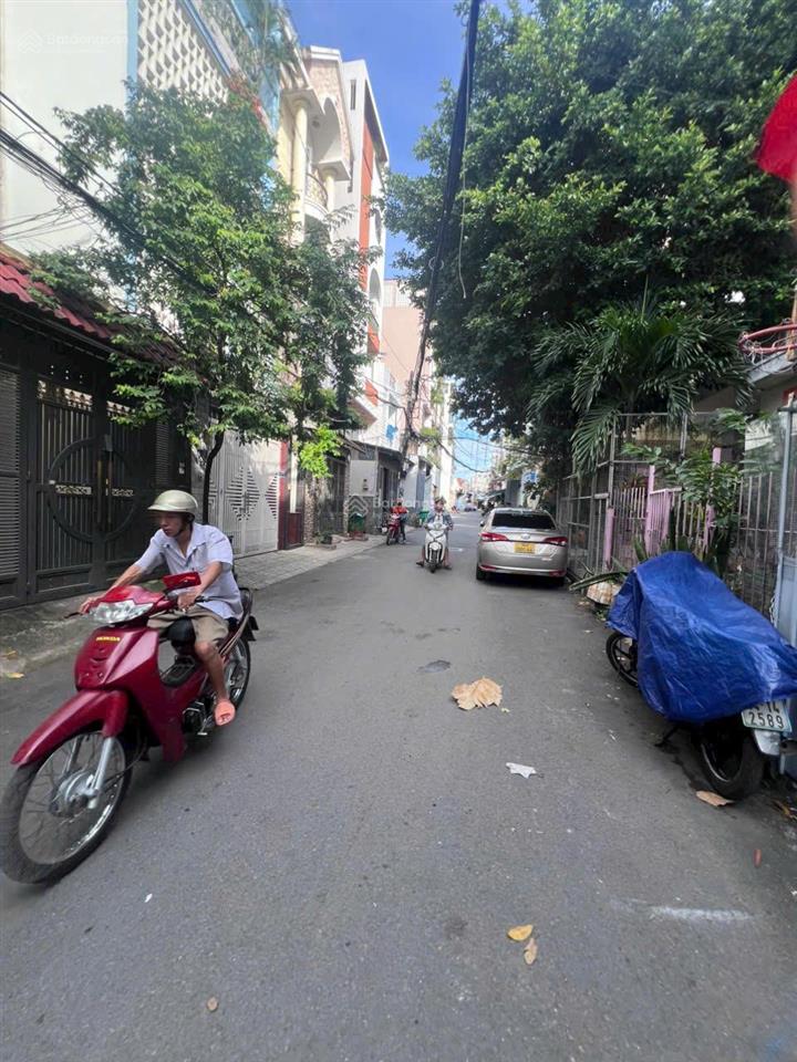 Bán đất tặng nhà trệch lững lầu 4pn 3wc +6 căn phòng trọ đang full phòng