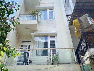 Chân dài nhất xóm 4 tầng quang trung, p.8 gò vấp  vị trí đẹp  quang trung.  0903 070 ***