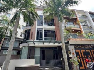 Chủ gửi cần bán căn biệt thự   góc 2 mặt tiền khu sài gòn coop  p15.  điệp 0903 070 ***