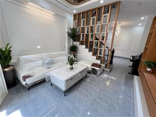 Hiếm! bán nhà 36m2 x 5tầng  lô góc ô tô  kinh doanh  giáp ngoại giao đoàn  xuân la. nhỉnh 8 tỷ