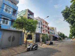 Còn 1 nền duy nhất 100m2 full thổ cư mặt đường 20m  giá siêu tốt 8.9 tỷ đầu tư sinh lời cao