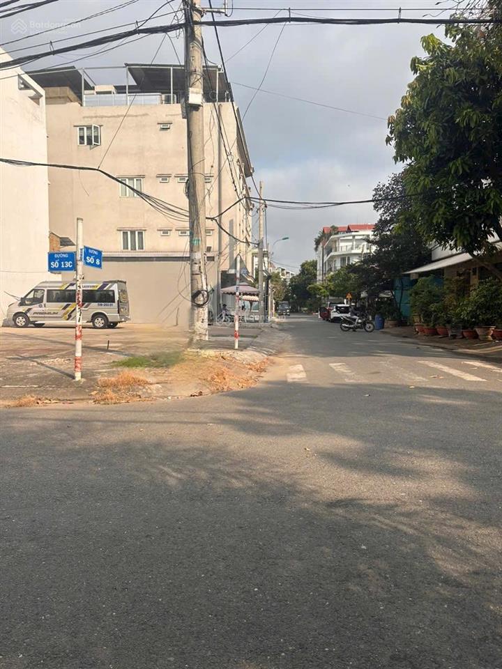 Nền biệt thự góc khu ao sen tên lửa aeon mall bình tân ngang lớn 10x20m giá 27tỷ vị trí đẹp