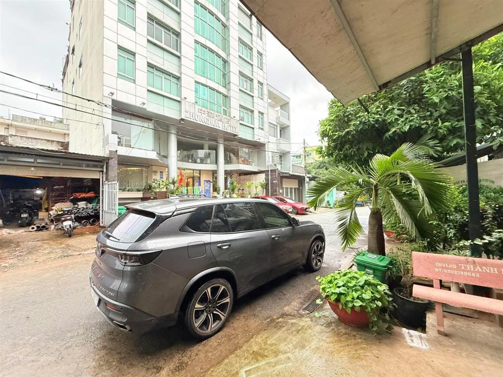 Nhà cấp 4 khu tên lửa 5x16m ,giá 7.35 tỷ  2 phòng cho thuê 8tr/th