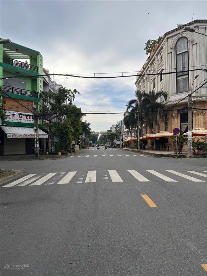 Đất góc 2 mặt tiền kinh doanh (50  55) khu vip tên lửa đường 20m lề 5m chỉ 12.2 tỷ, tl