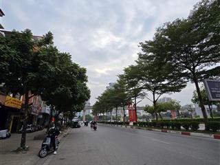 Bán gấp đất phú diễn cầu diễn khu phân lô bàn cờ, vỉa hè rộng, ô tô tránh, kinh doanh sầ