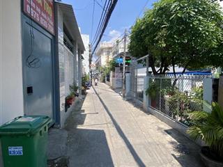 Nhà cấp 4 hẻm xe hơi 5,2x37m, nở hậu đẹp  chỉ 10, x tỷ