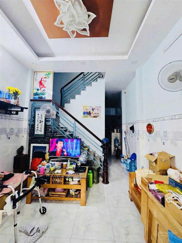 Bán nhà gò dầu tân phú, 4x11m, 3 tầng, 3pn, hẻm 5m thông, sổ hồng riêng, 6.78 tỷ