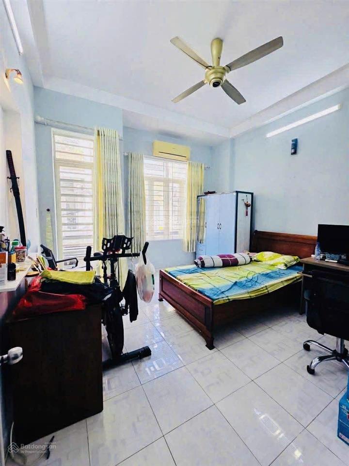 Bán nhà gò dầu tân phú, 4x11m, 3 tầng, 3pn, hẻm 5m thông, sổ hồng riêng, 6.78 tỷ