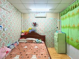 Nhà rộng 120m2 kho lớn hẻm xe hơi trung tâm quận tân phú