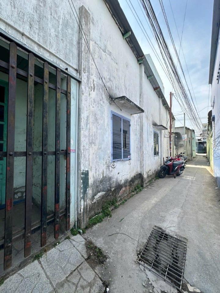 Bán Nhà Cấp 4 Diện Tích 80m2 full Thổ Cử Gần Trung Tâm Biên Hoà