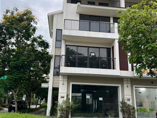 Bán căn góc liền kề hàng hiếm tại sunny garden city, 17,5 tỷ, 152m2, view đẹp