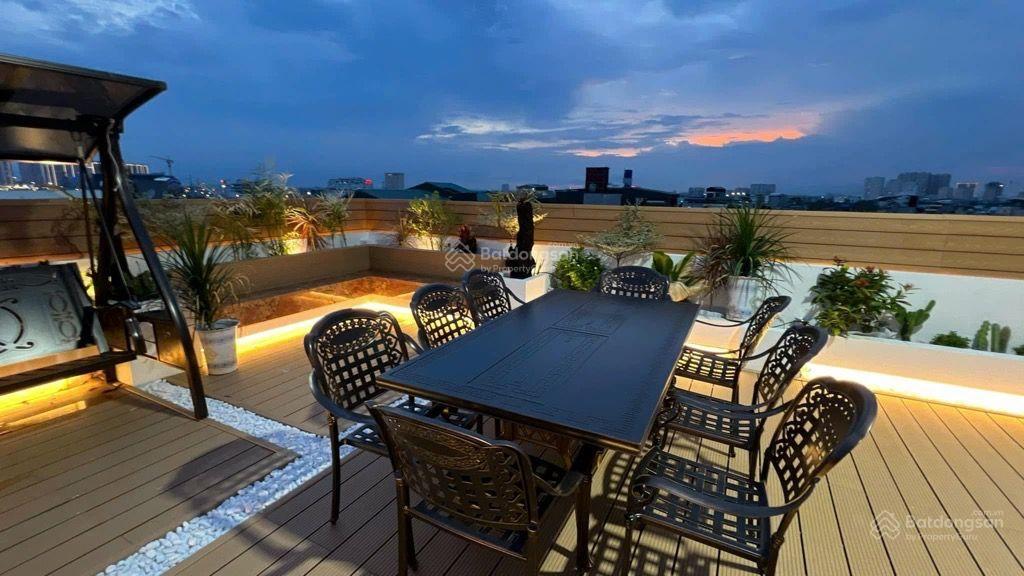 Bán tòa apartment mỹ đình, nội thất 5 sao, 100m2, 9 tầng thang máy, ô tô tránh, kinh doanh sầm uất