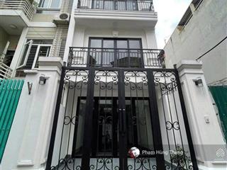 Nhà trần khát chân hai bà trưng 72m, 6 tầng, thang máy, ô tô vào nhà. giá hơn 17 tỷ. vào ở ngay.
