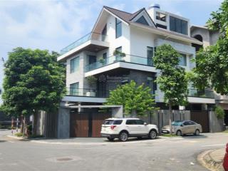 Bán biệt thự vip nhất khu lão thành cách mạng  phố trần kim xuyến  300m2 lô góc giá 87.5 tỷ
