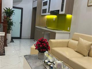 Bán gấp! chính kinh thanh xuân ngõ nông gần phố, 21/25m2 4 tầng, nội thất đẹp, chỉ có 1 0 2