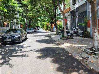 Lô đôi dt 200m ngang 10m khuê trung thích hợp xây căn hộ