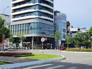 Cực phẩm 30 tháng 4 ngang 10 hiếm có