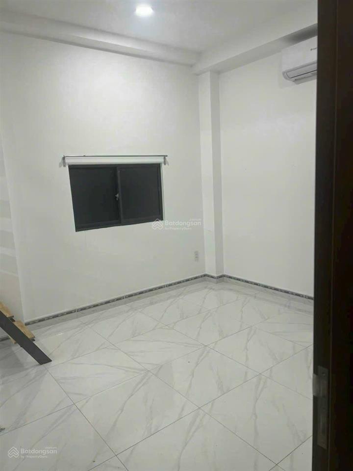 Nhà trọ trung tâm quận 7,đường nguyễn thị thập,dt6x15m,3 lầu  0931 432 ***