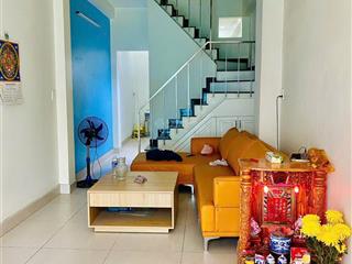 Bán nhà 3 tầng ,4pn, 3wc, 30m2(dt3x11m) tại huỳnh tấn phát, 3ty980 tl.  0931 432 ***