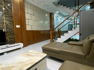 Bán nhà mặt tiền đường sát trường lương thế vinh,4 tầng,dtsd250m2,giá 16ty7. 0931 432 ***