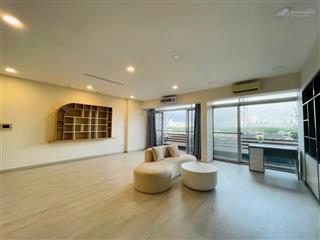 Bán căn hộ garden court 131m2 nhà đẹp view thoáng mát chỉ 13,8 tỷ sổ hồng.  lan 0906 743 ***