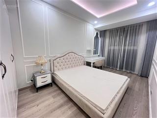 Cho thuê căn hộ midtown phú mỹ hưng, 43 triệu, 104m2, 3pn, 2wc tại trung tâm pmh.  lan 0906 743 ***