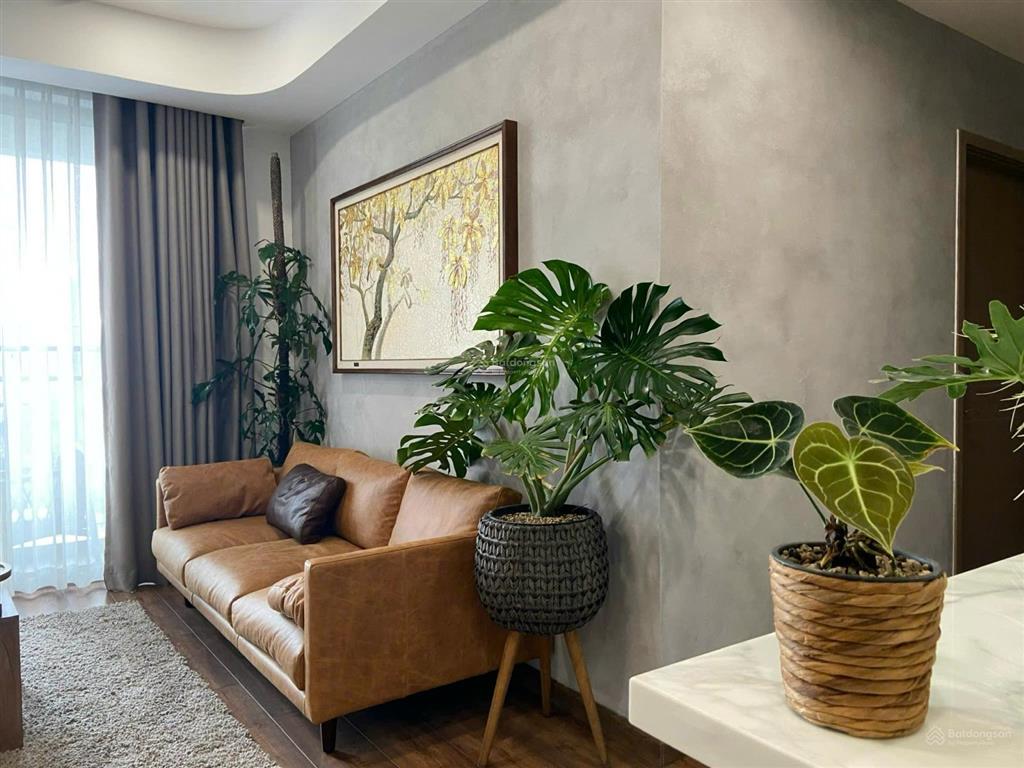 Bán căn hộ midtown 2pn 89m2 view biệt thự, có ô xe, giá 9,8 tỷ nội thất đẹp.  lan 0906 743 ***