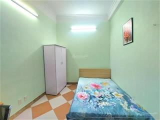 Cho thuê phòng ngõ 205 xuân đỉnh điều hòa nóng lạnh máy giặt đầy đủ ở 2 bạn giá 2.4 triệu/tháng vsc