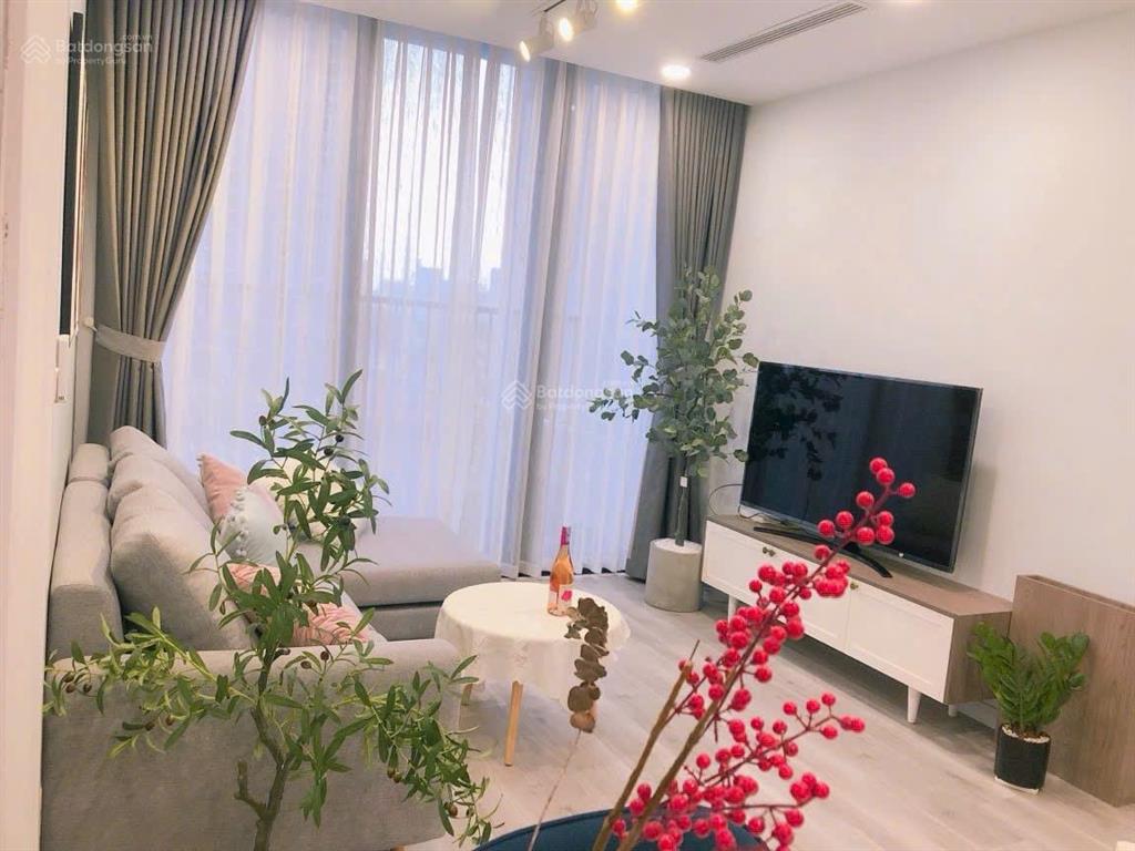 Em cần bán ch eco green 2pn2wc giá 5.8 tỷ full nt, view landmark, giá tốt nhất hiện tại  em phi